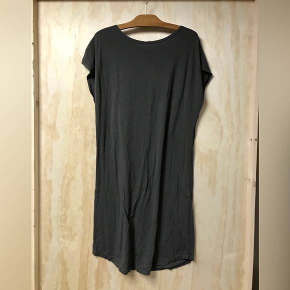 Buttercream t-shirt dress - Picture 2 of 2